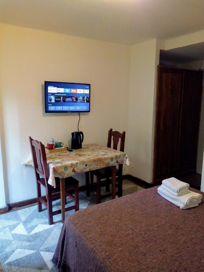 Astoria Patagonia Habitaciones Privadas San Carlos de Bariloche Eksteriør bilde