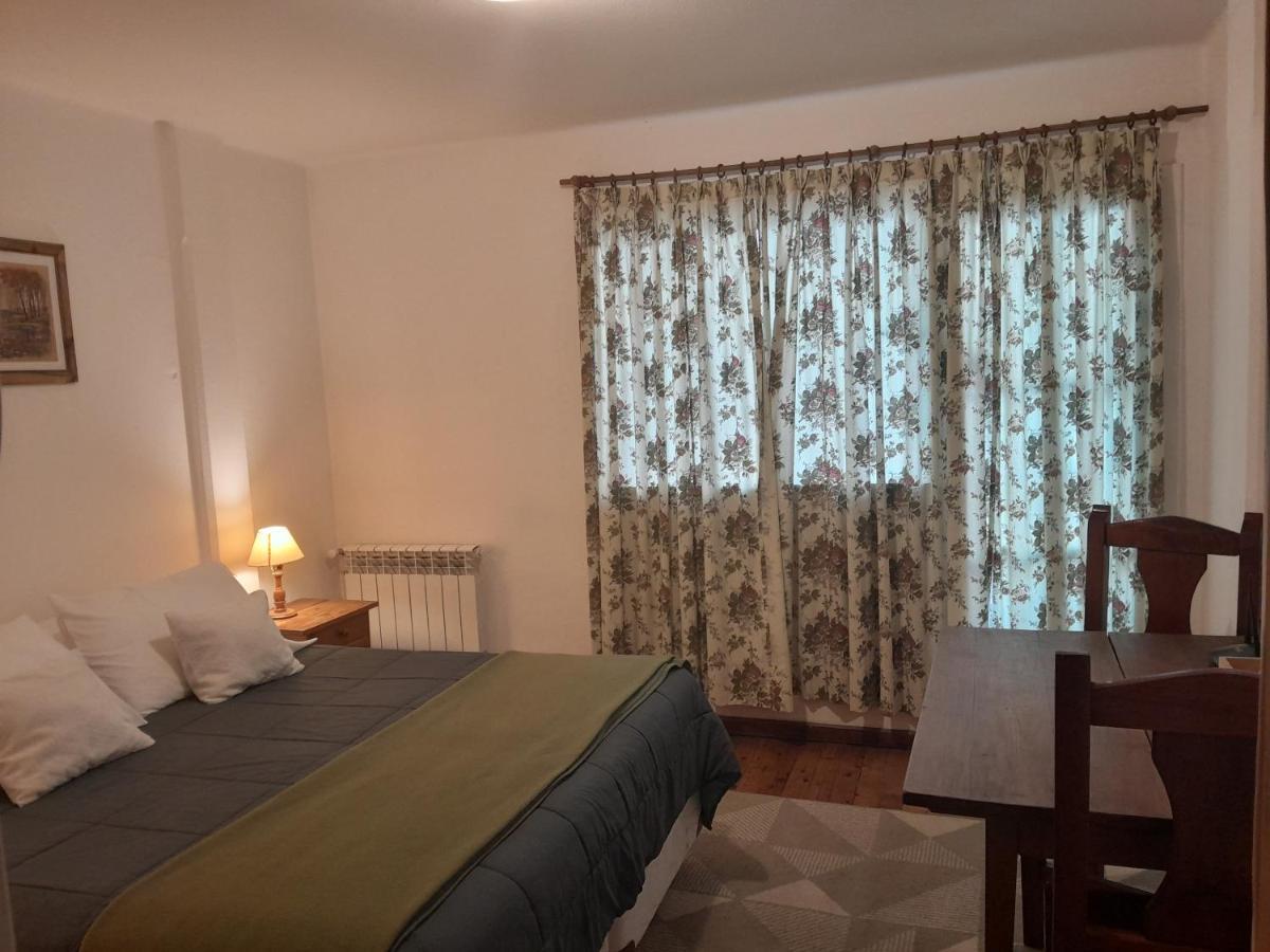 Astoria Patagonia Habitaciones Privadas San Carlos de Bariloche Eksteriør bilde