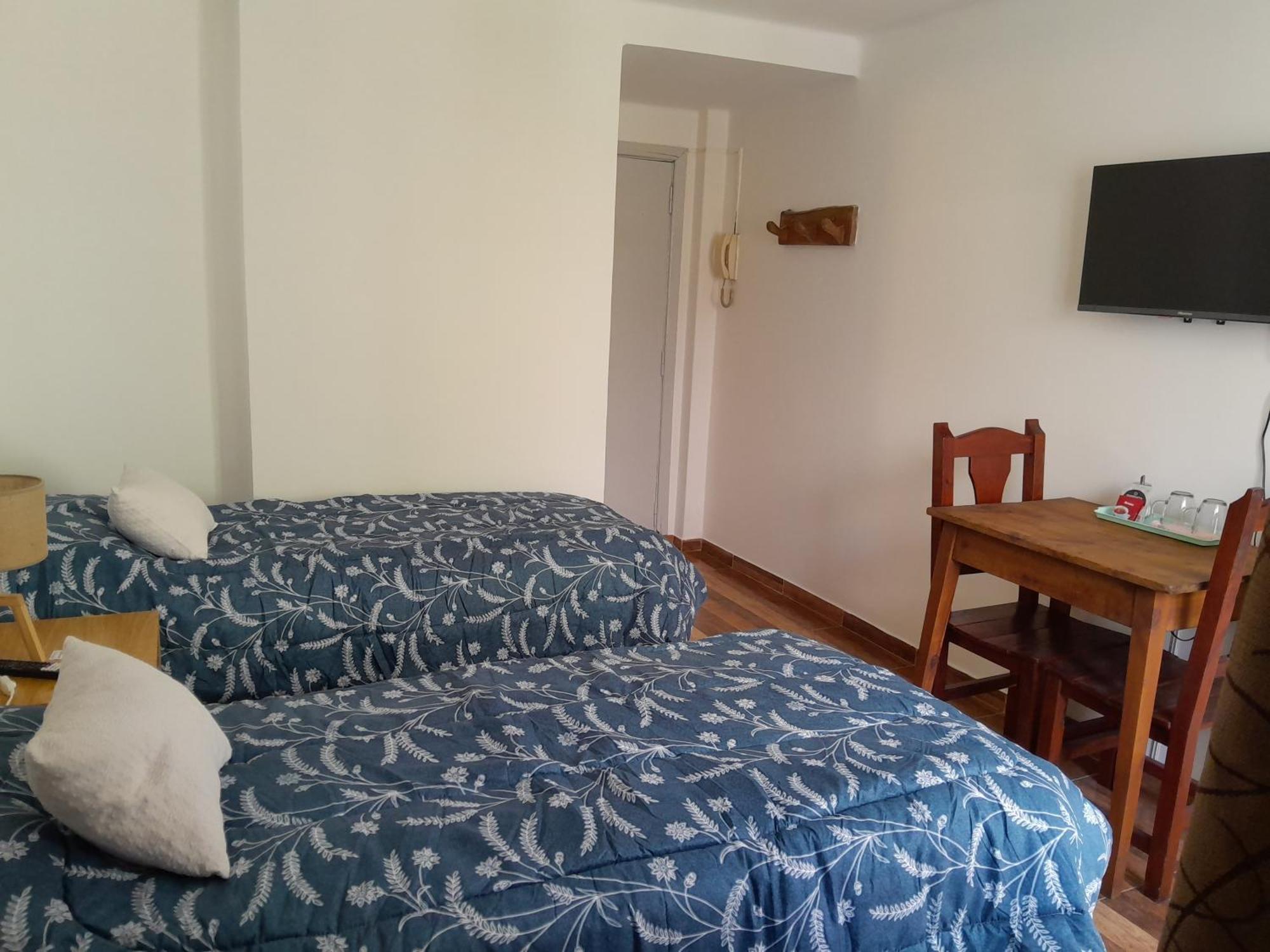 Astoria Patagonia Habitaciones Privadas San Carlos de Bariloche Eksteriør bilde